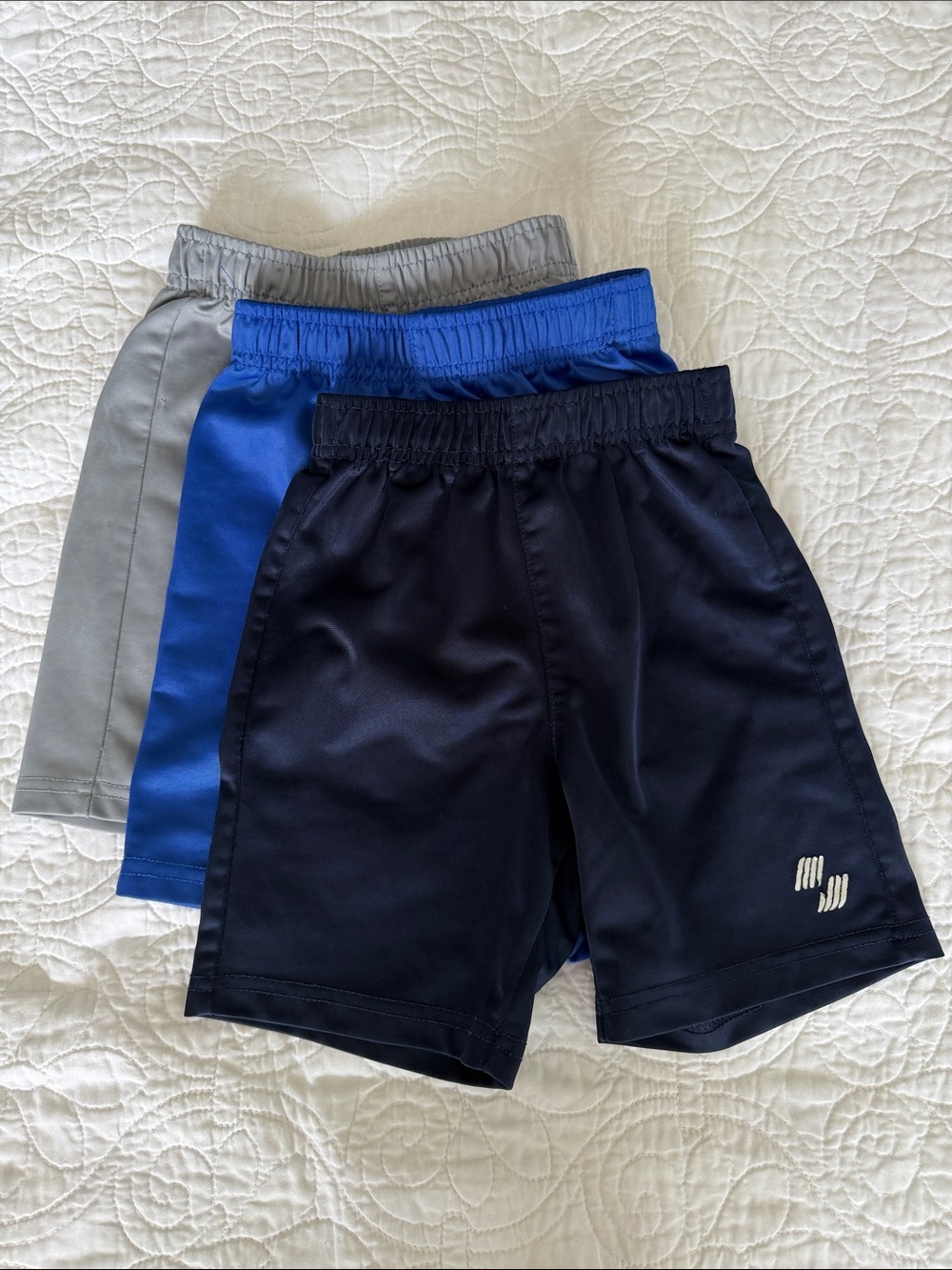 Boys 3T Basketball Shorts - 3 total